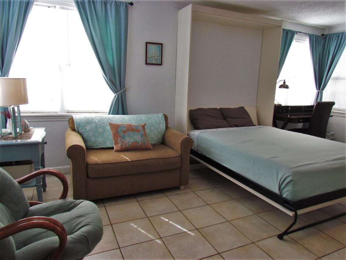 Gulf Gardens Cottage #3 St. Pete Beach Extérieur photo